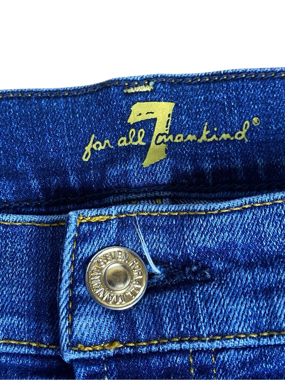 7 for all Mankind Josefina Skinny Boyfriend Cuffed Shorts Women’s Size 30